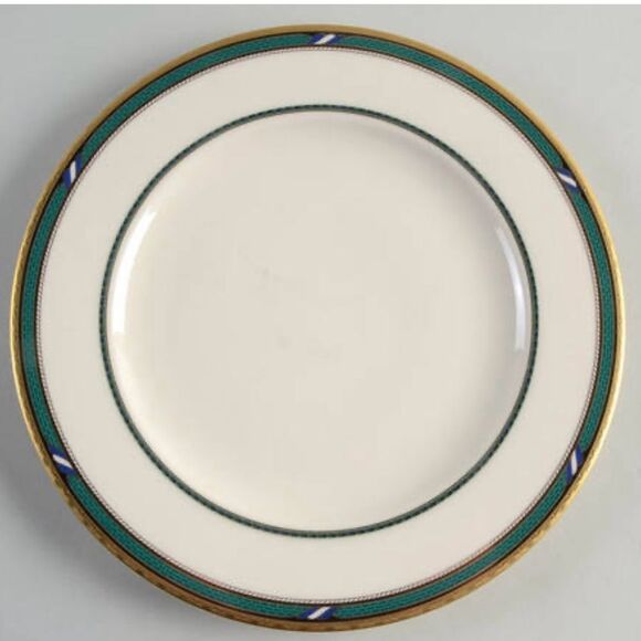 Mikasa Estate Jewel Rimmed Soup Bowl - Picture 1 of 2